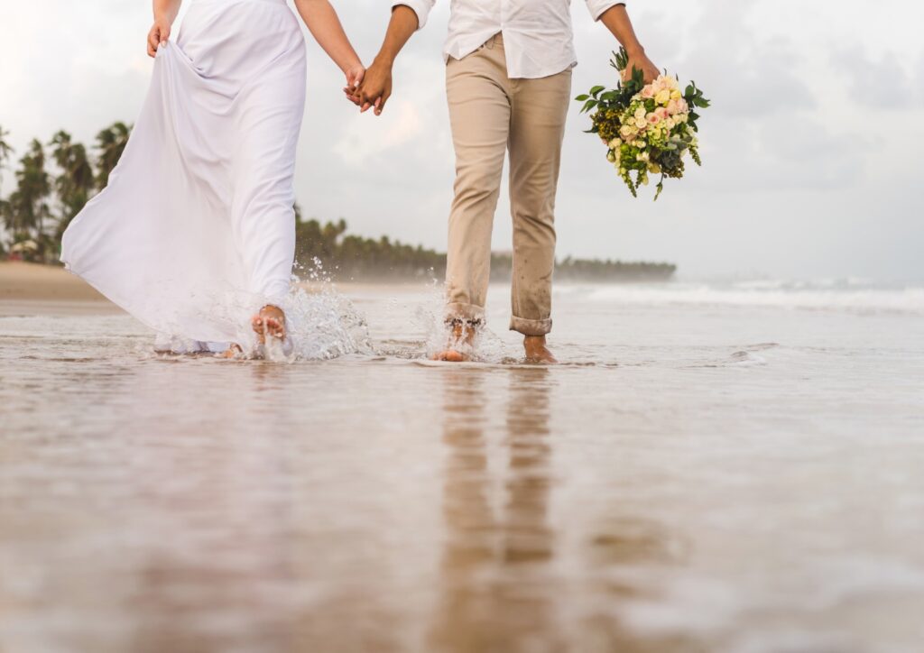 Elopement Sea Bride and Sun